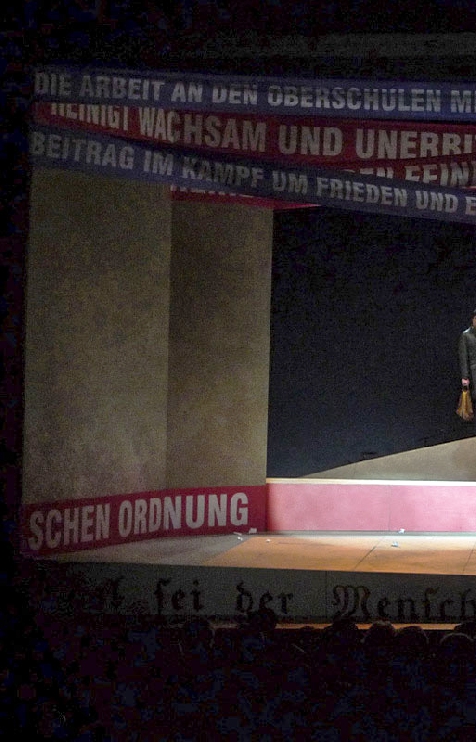 Bild.220 Ingrid Babendererde  Bühnenbild   Kostüm: Stephan Fernau 